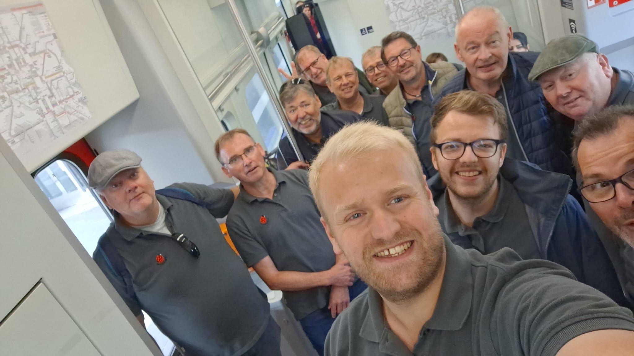 Auf geht's! Die Flimmflämmkes fahren los